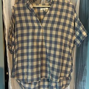 Madewell Blue and Cream Checkered Button Down Shirt
